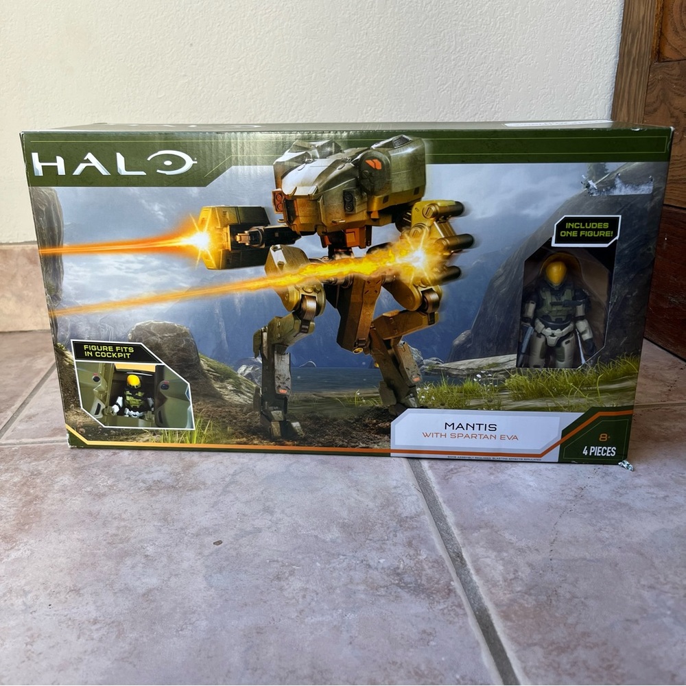 Halo Infinite World of Halo Mantis with Spartan Eva | New In Box